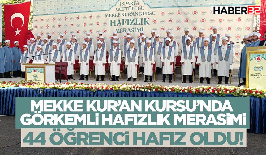 Mekke Kur’an Kursu’nda Görkemli Hafızlık Merasimi