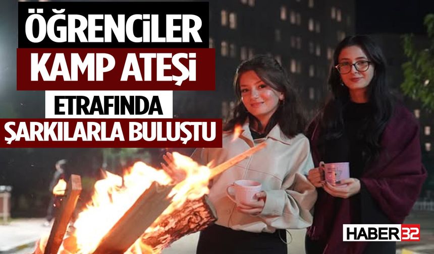 Öğrenciler Kamp Ateşi Etrafında Şarkılarla Buluştu