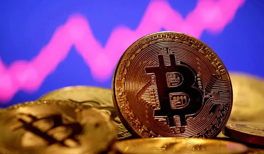 Bitcoin Neden Düşüyor? Kripto Paralarda Sert Satışın Arkasındaki Temel Nedenler Nelerdir? (30 Ekim 2026 Cuma)