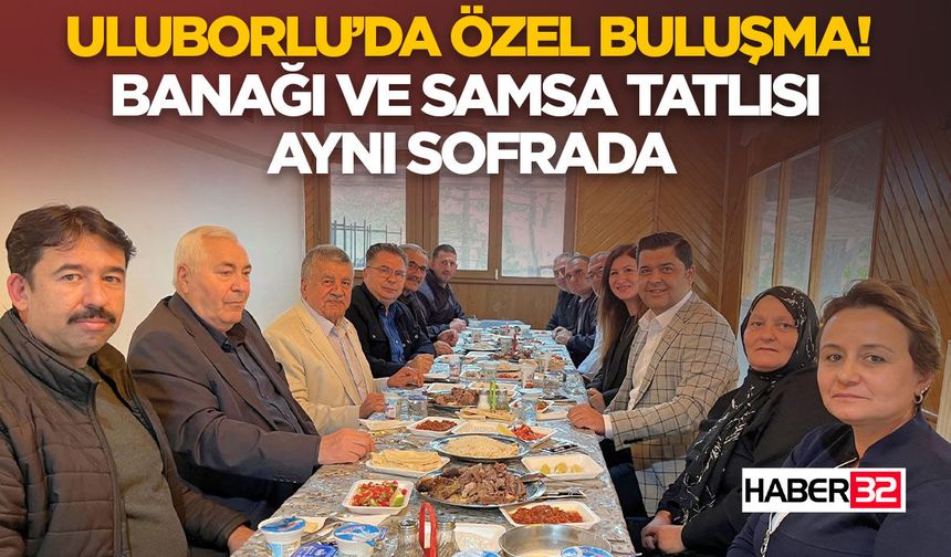 Banağı ve Samsa Tatlısı Aynı Sofrada