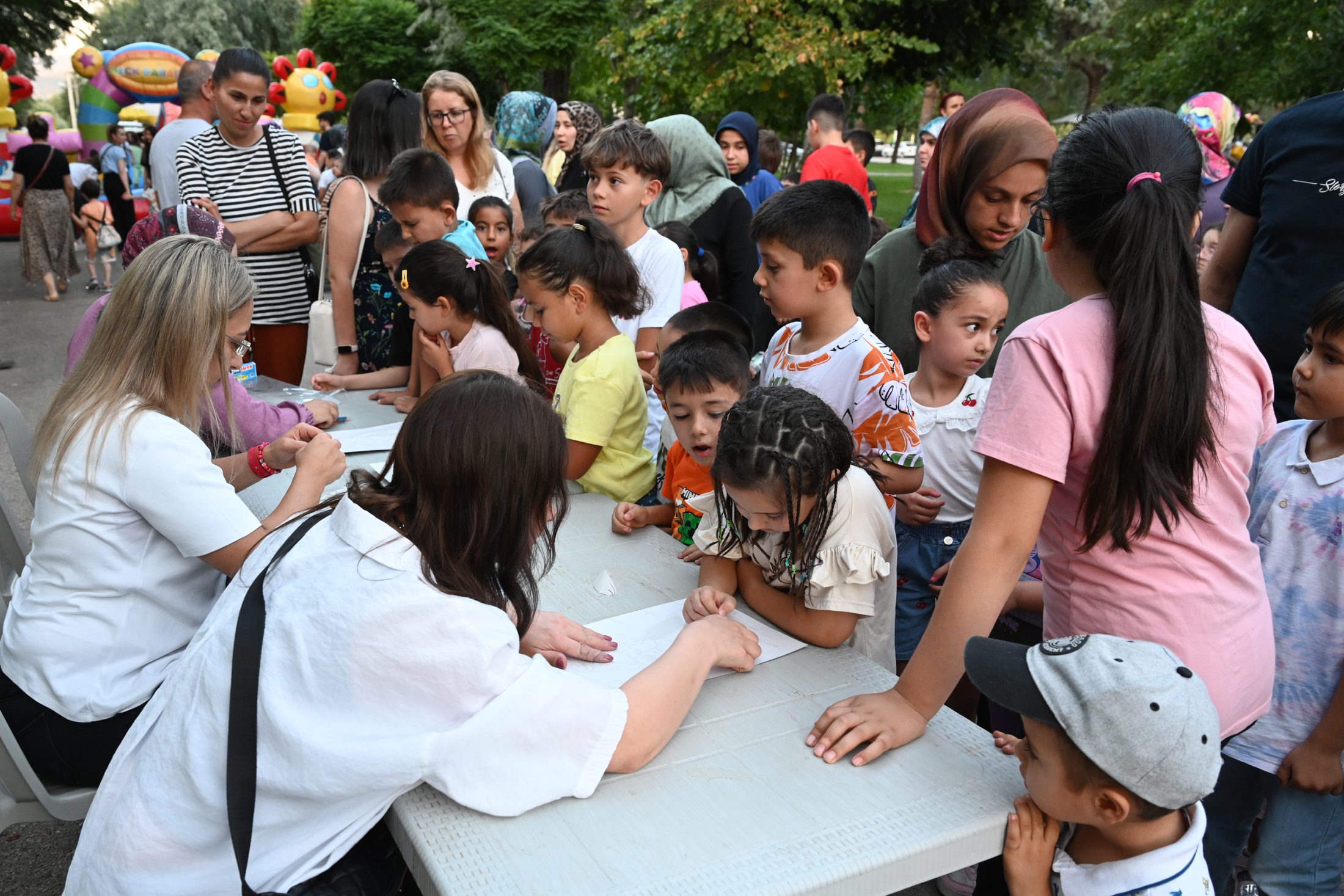 23 07 2025 Davraz Mahallesi Yaz Aksami Sinemasi (6)