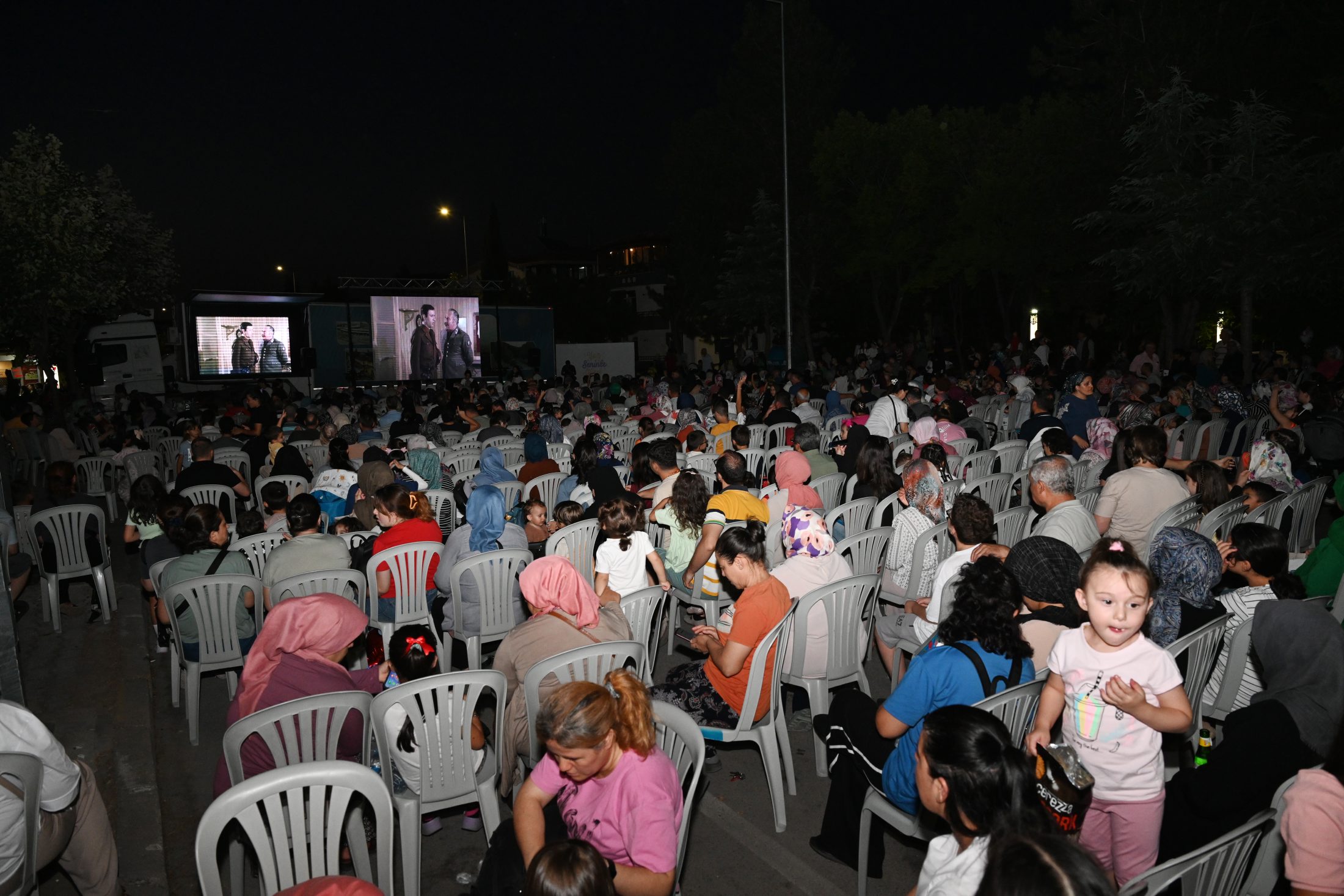 31 07 2025 Yaz Aksami Sinemasi Fatih Mahallesi (4)