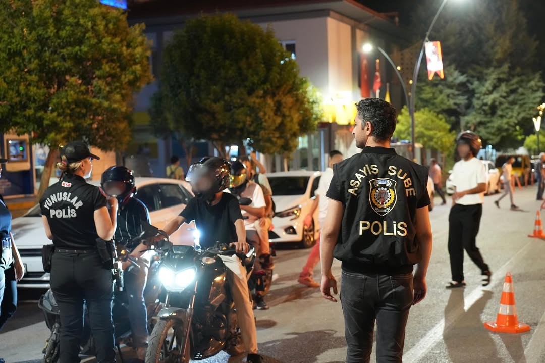 🚨 Asayi̇ş Uygulamasi 🚨⏰ 30.07.2025 Günü 22.00 23.00 Saatleri Arasında Yapılan Asayiş Uygulaması (3)
