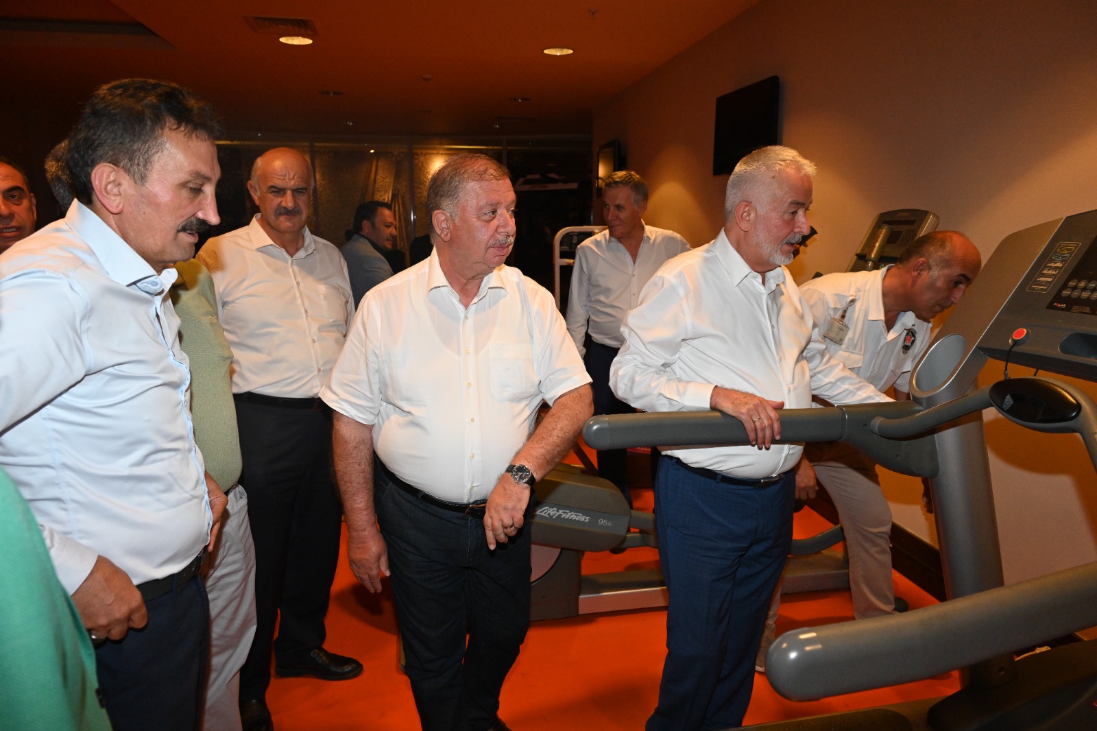 05 08 2025 Baskan Ve Beraberindekiler Sirene Davras Otel Inceleme (5)