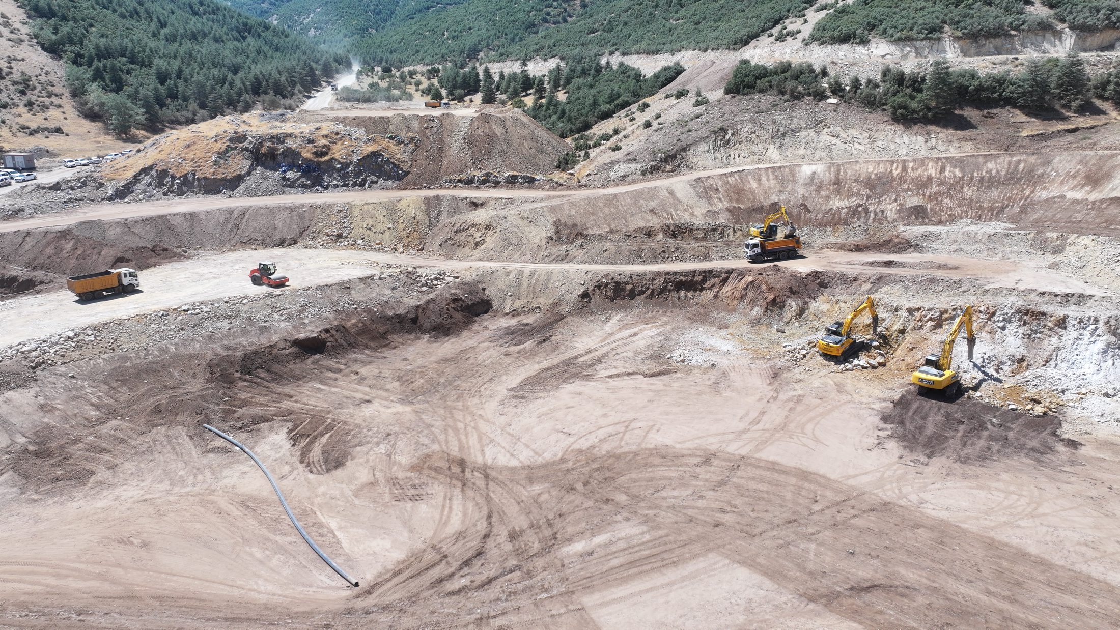 22 08 2025 Baskan Cop Deponi Alani 3. Lot Acilimi Yapim Inceleme (4)