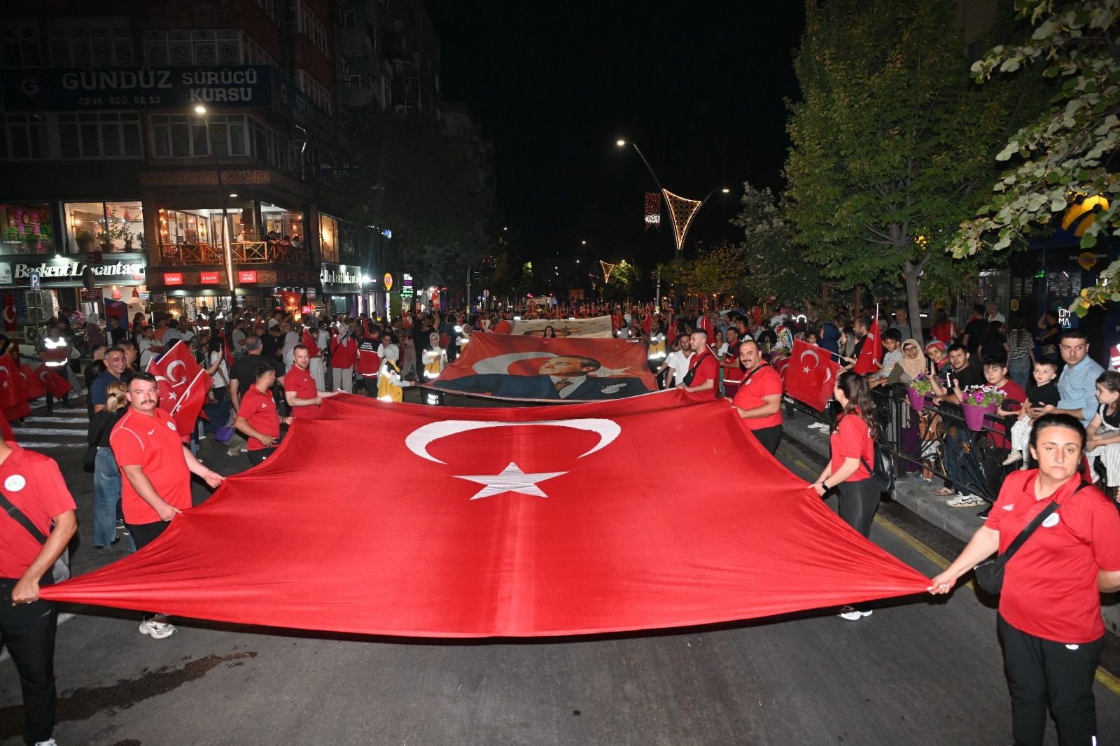 30 Ağustos Fener Alayı (2)