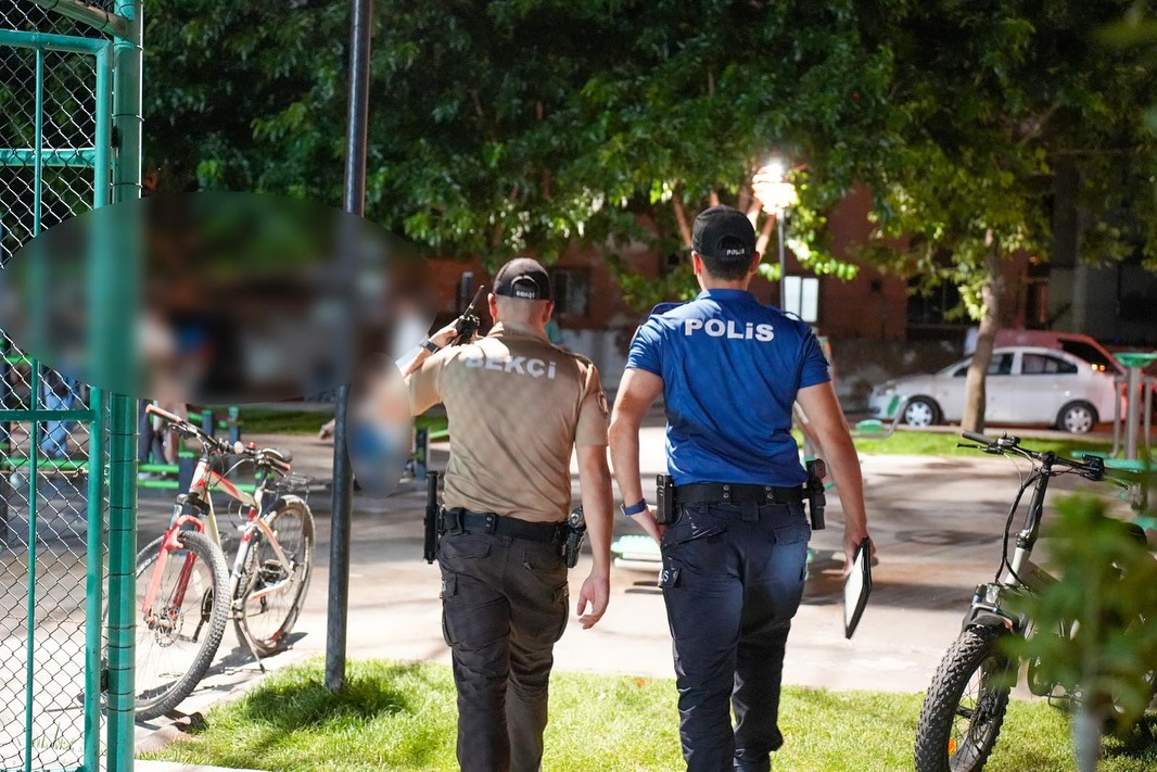 🔎 Asayi̇ş Uygulamasi📅 06.08.2025 22.00 23.00 Saatleri Arasında, Ilimiz Genelinde 4 Farklı Nok (2)