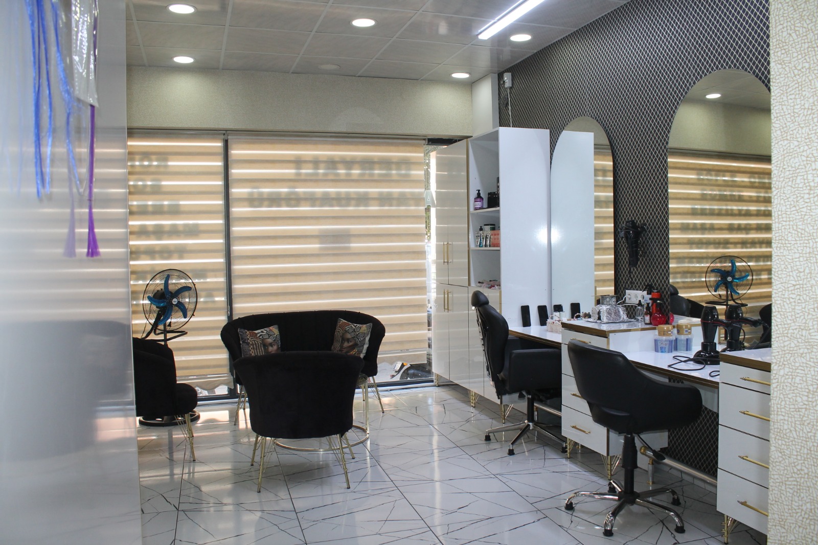 Deryalı Kuaför Iç (2)