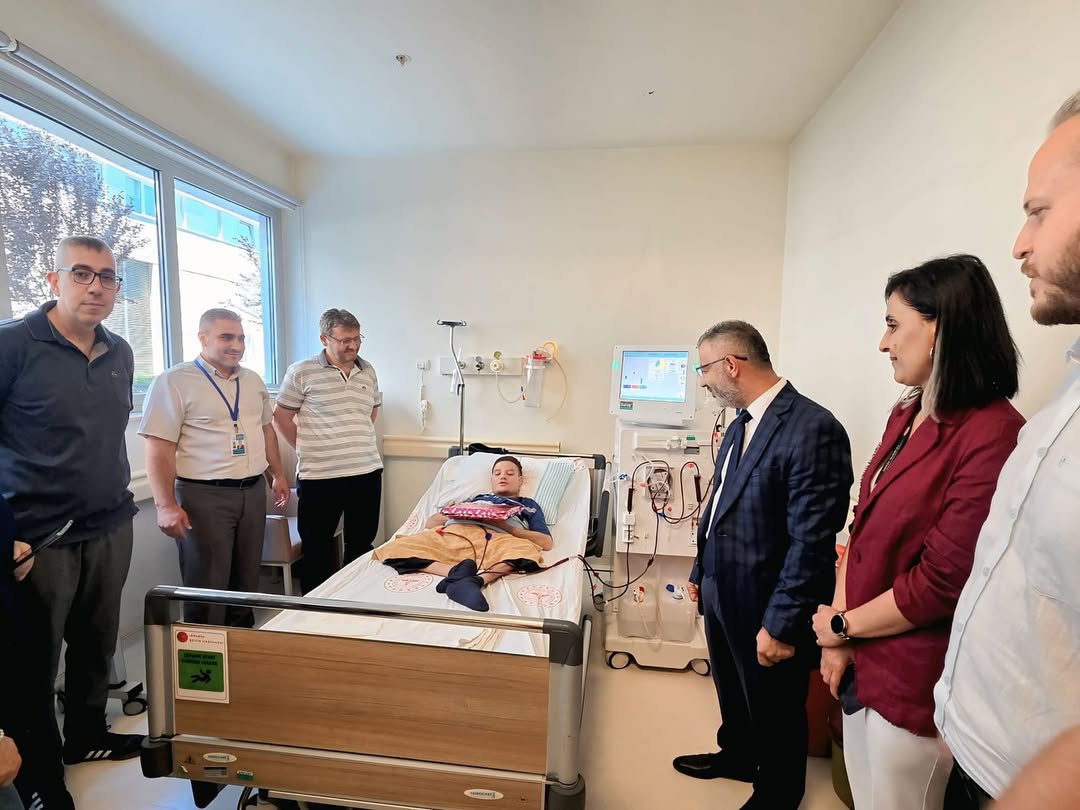 Diyaliz Hastamız Kur’an I Kerim Öğrendi, Birlikte Kutladıkhastanemiz Diyaliz Merkezinde Tedavi G