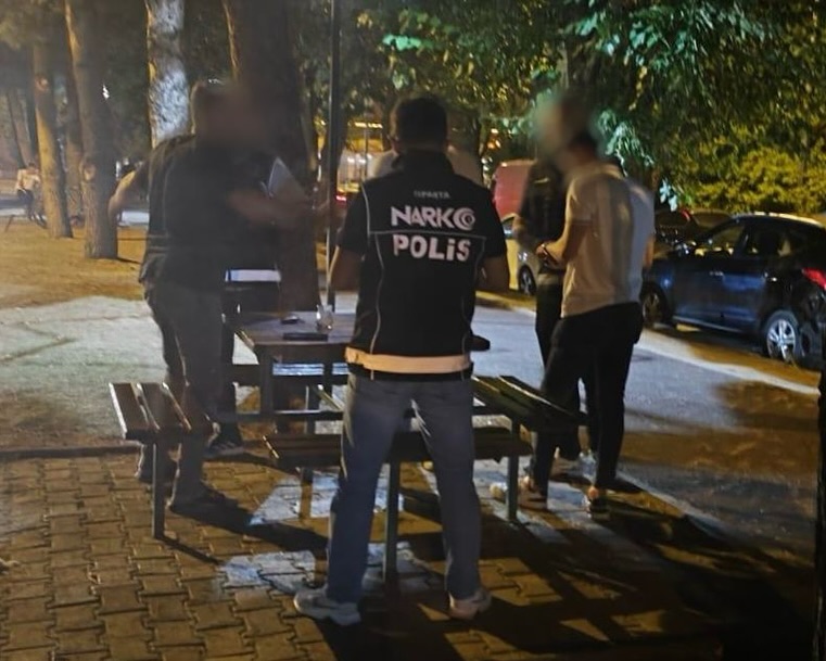 🚔Narkoalan Uygulamasi🚔⏰ 01.07.2025 Günü 21.30 22.10 Saatleri Arasında,📍 Fatih Mahallesi Böcü (2)