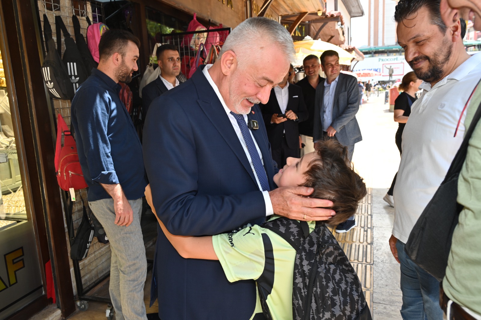 Üzüm Pazari Başdeği̇rmen (5)