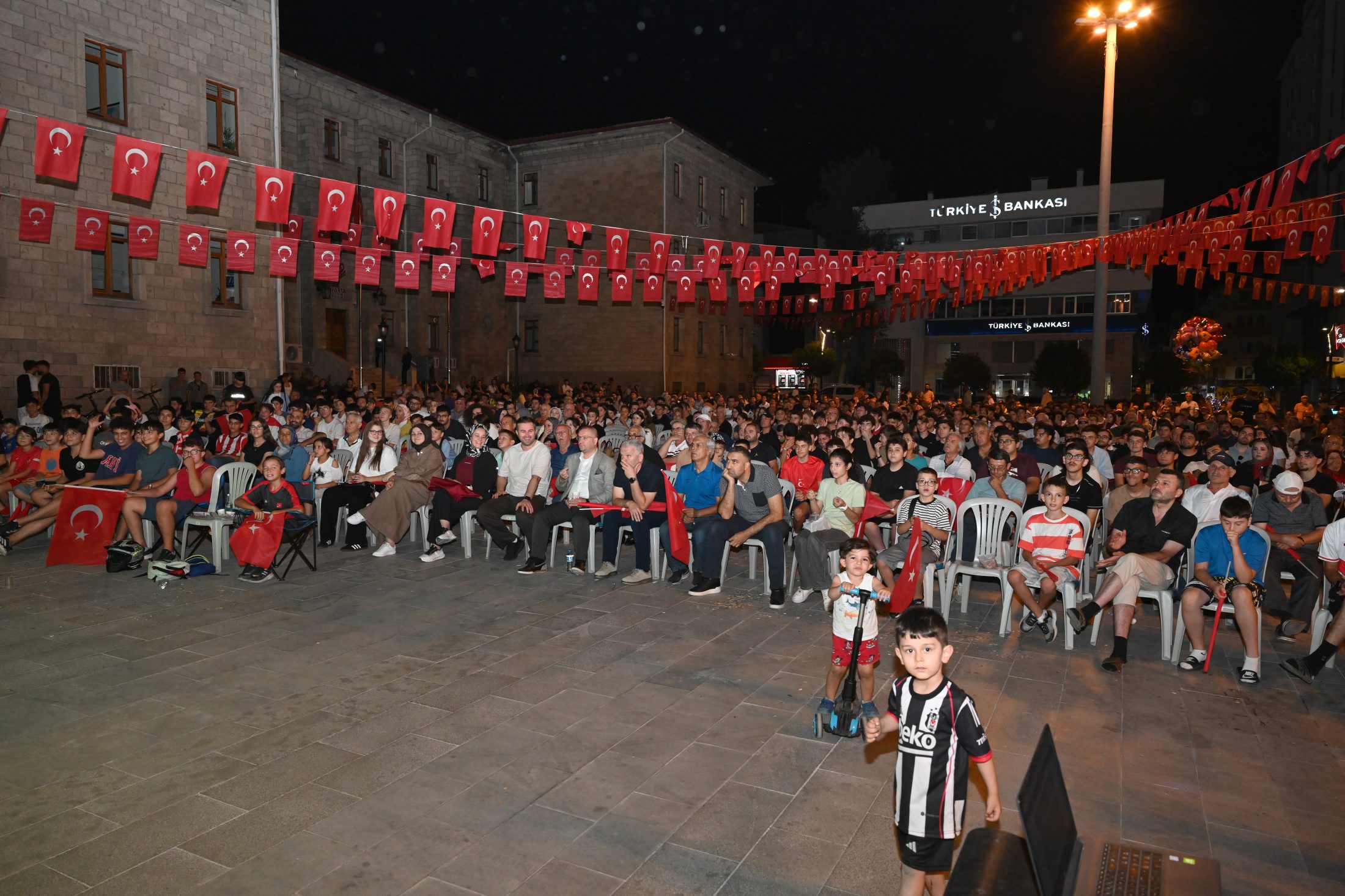 05 09 2025 Turkiye Gurcistan Dev Ekran Izleme (1)