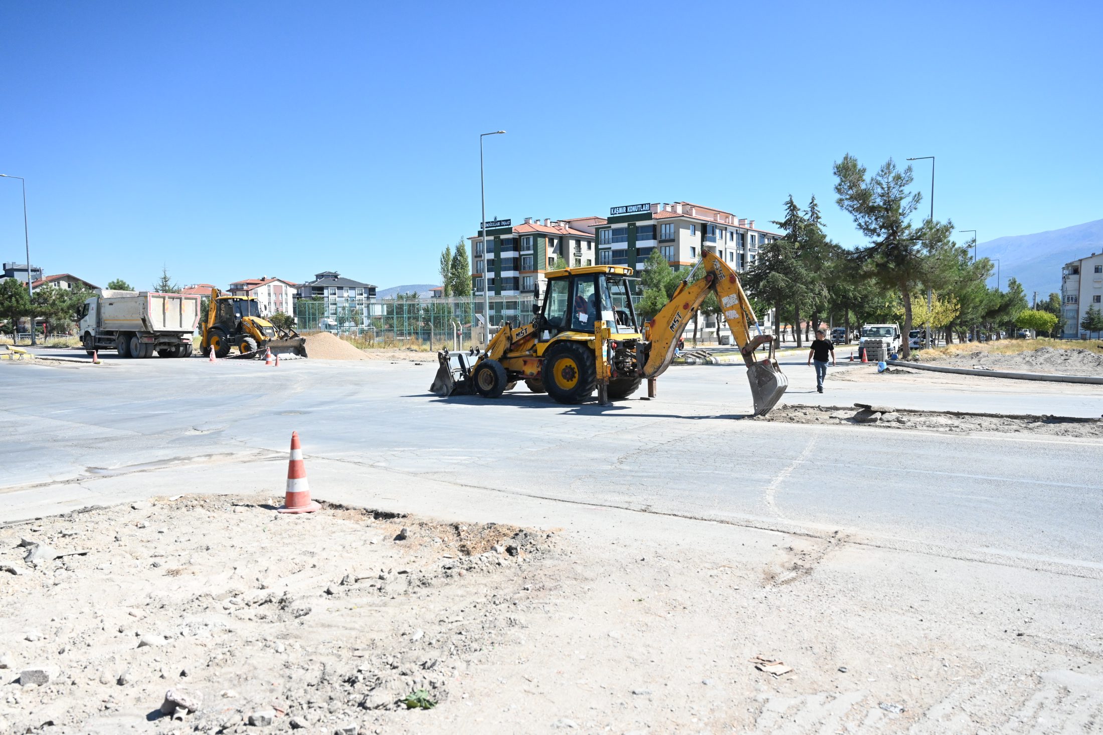 12 09 2025 Vatan 230 234 Cadde Kavsak Duzenlemesi (3)