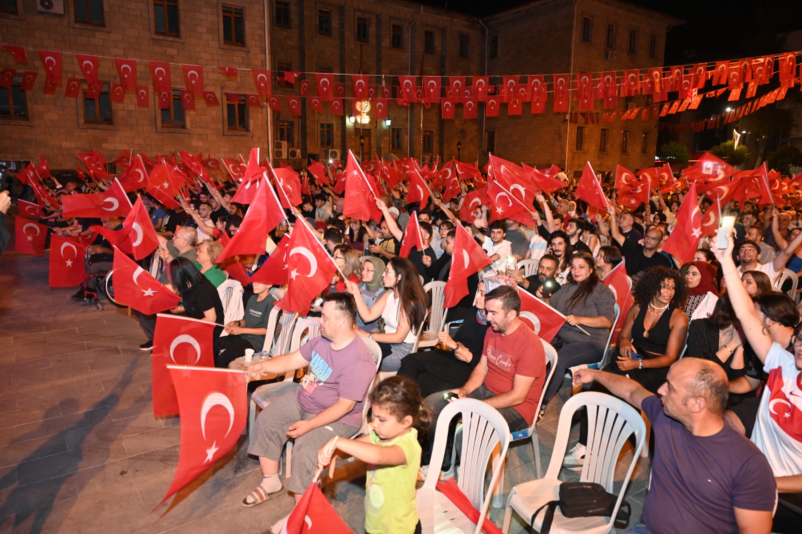 15 09 2025 Turkiye Almanya Eurobasket Final Mac Izleme (4)