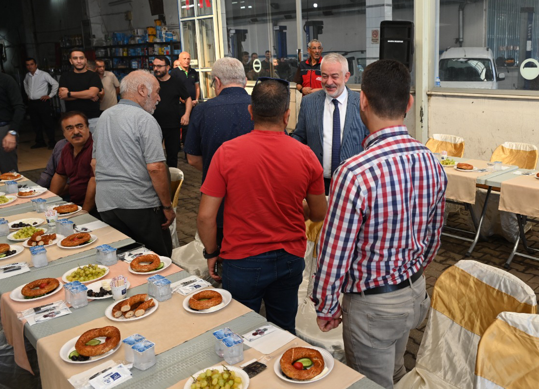 17 09 2025 Baskan Yeni Sanayi Esnaf Bulusmasi (10)