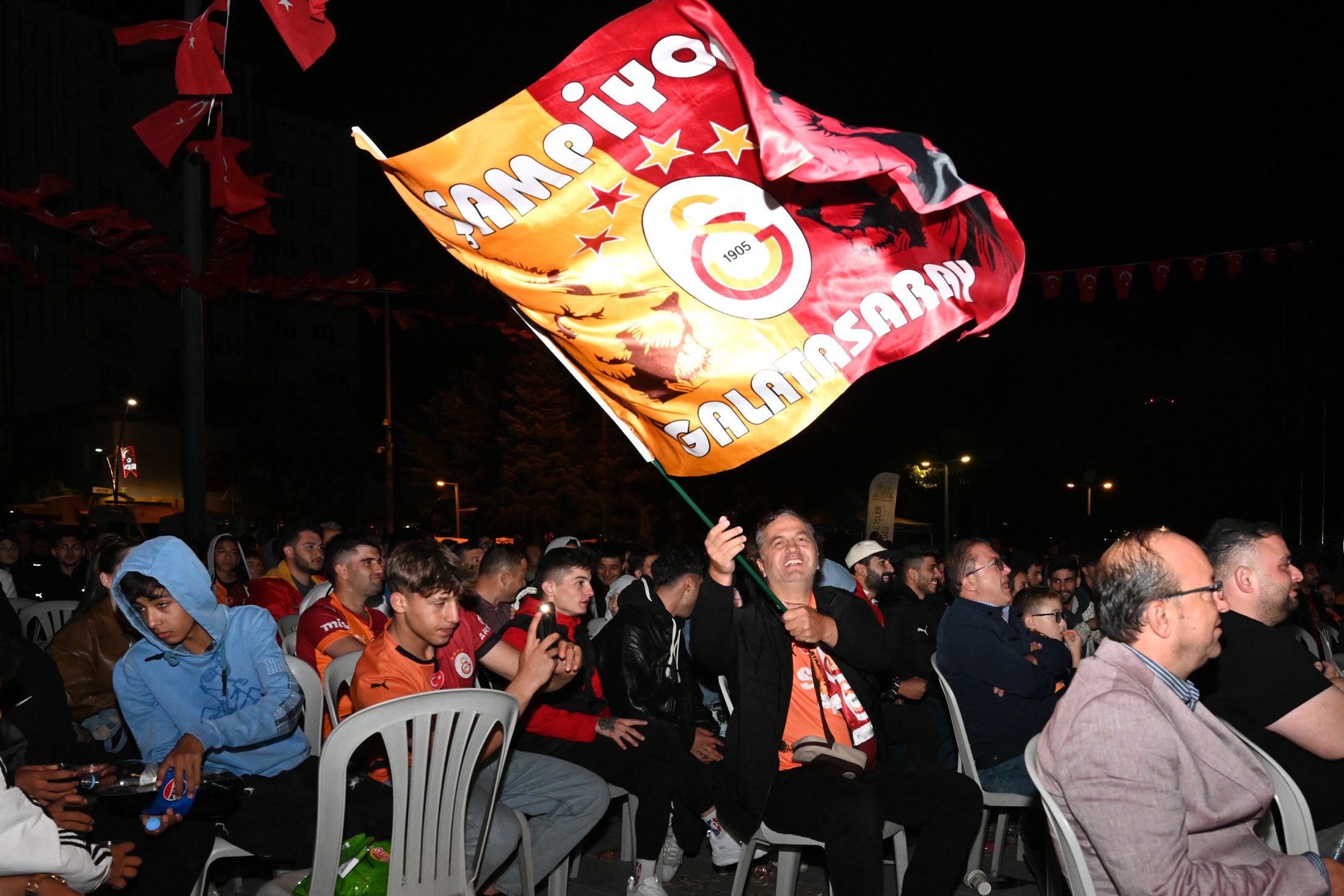 19 09 2025 Galatasaray Frankfurt Mac Izleme (5)