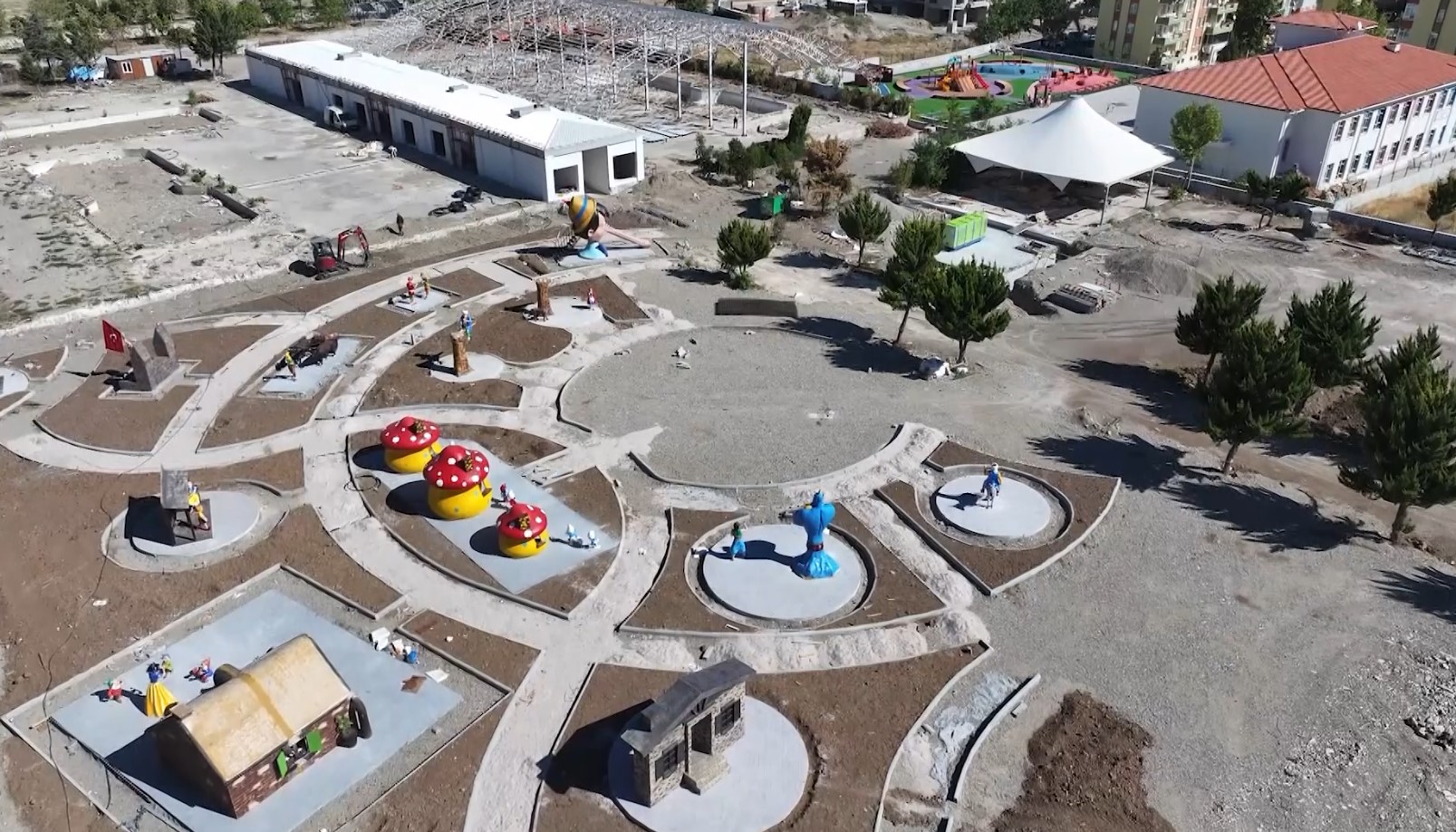 20 09 2025 Baskan Tomurcuk Masal Park Inceleme (9)