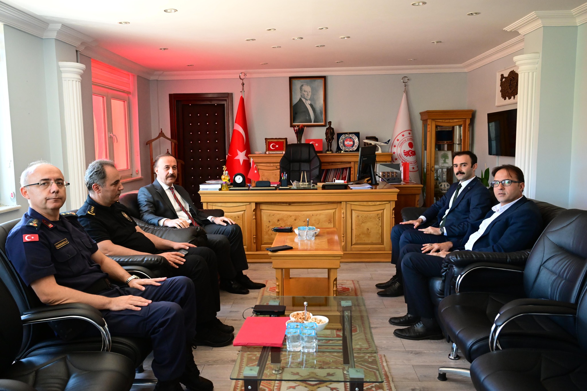 548053104 1333953098183588 489465534647341592 N