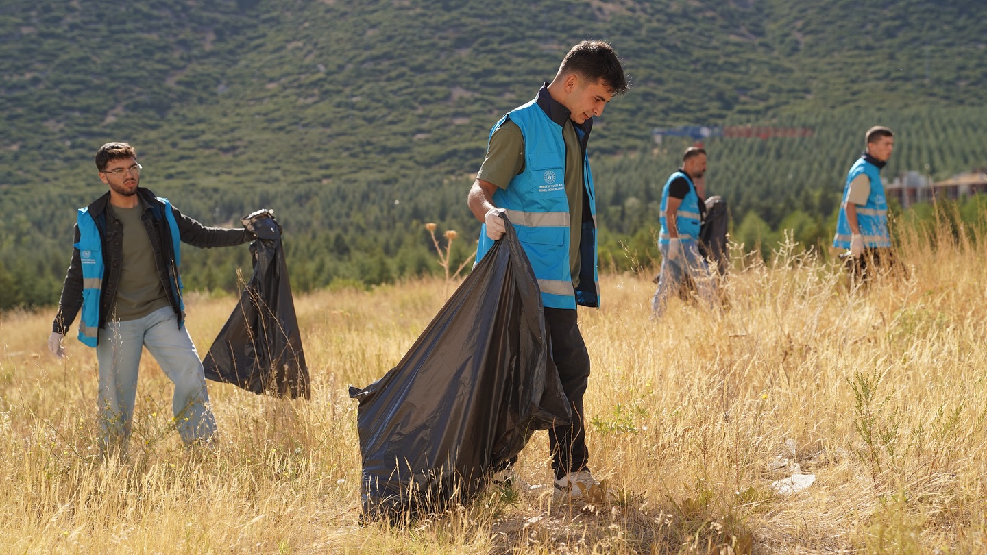 552098160 18294893998270693 5842934192080878909 N