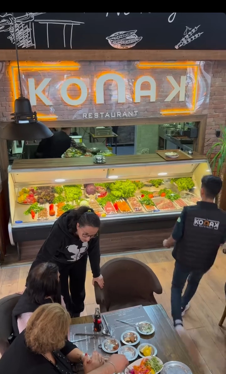 5Ef039F7 C7E1 4067 89A8 3F90Ef6081D6