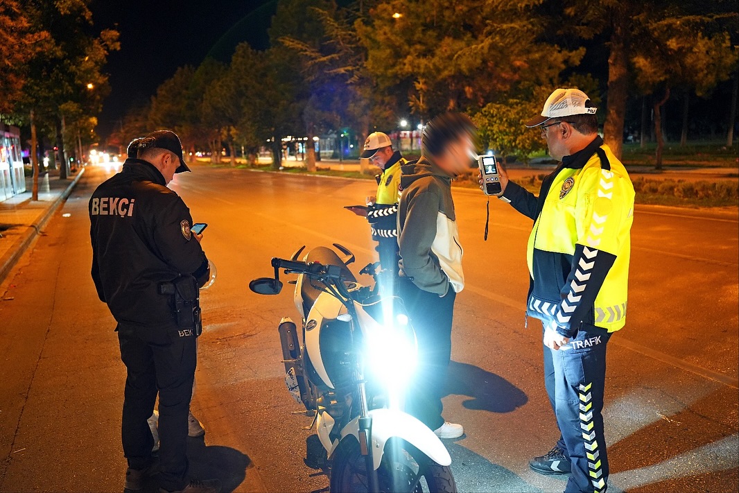 🚔 Abarti Egzoz Motosi̇klet Modi̇fi̇ye Araç Uygulamasi 🏍📅 24.09.2025 Günü 21.00 – 00.00 Saatleri (1)