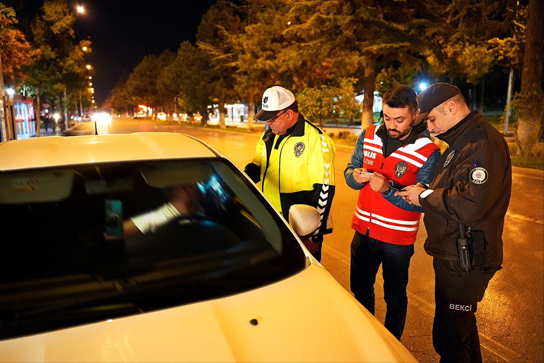 🚔 Abarti Egzoz Motosi̇klet Modi̇fi̇ye Araç Uygulamasi 🏍📅 24.09.2025 Günü 21.00 – 00.00 Saatleri (3)