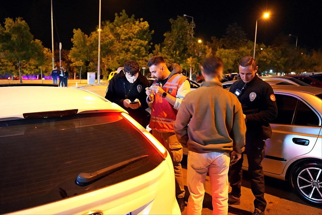 🚔 Abarti Egzoz Motosi̇klet Modi̇fi̇ye Araç Uygulamasi 🏍📅 24.09.2025 Günü 21.00 – 00.00 Saatleri (4)