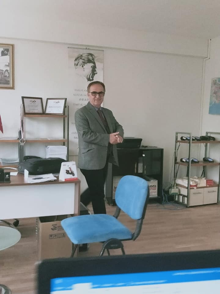 C6123Ffd 088D 4617 8B3A 2030Befdc903