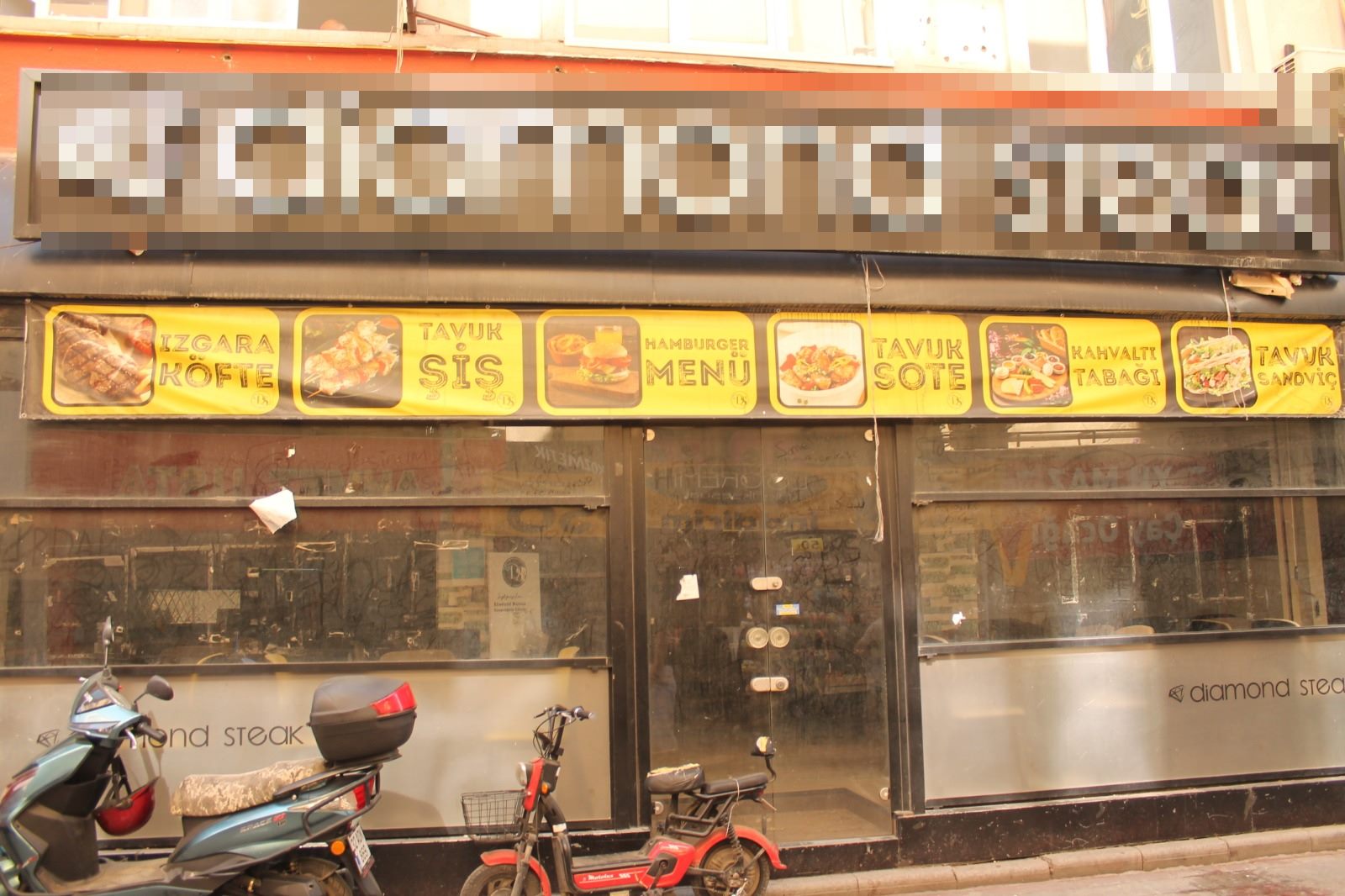 Kafeler Caddesi Iç (2)