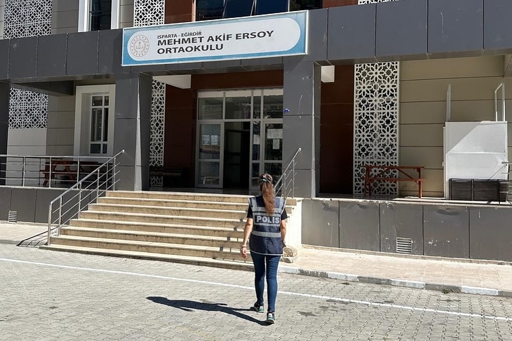 🚨 Okul Önleri̇ Ve Asayi̇ş Uygulamasi 🚨📸 Eğirdir, Gelendost, Şarkikaraağaç, Aksu📅 17.09.2025 Gü (3)