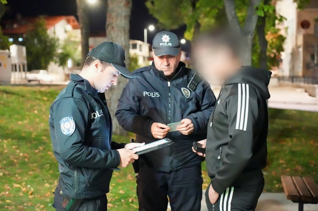 🚔 Park, Bahçe Ve Mesi̇re Alanlar Uygulamasi 🚔🗓️ 19.09.2025 Günü 21.15 – 00.00 Saatleri Arasınd (1)