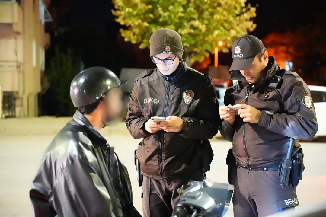 🚔 Park, Bahçe Ve Mesi̇re Alanlar Uygulamasi 🚔🗓️ 19.09.2025 Günü 21.15 – 00.00 Saatleri Arasınd (3)