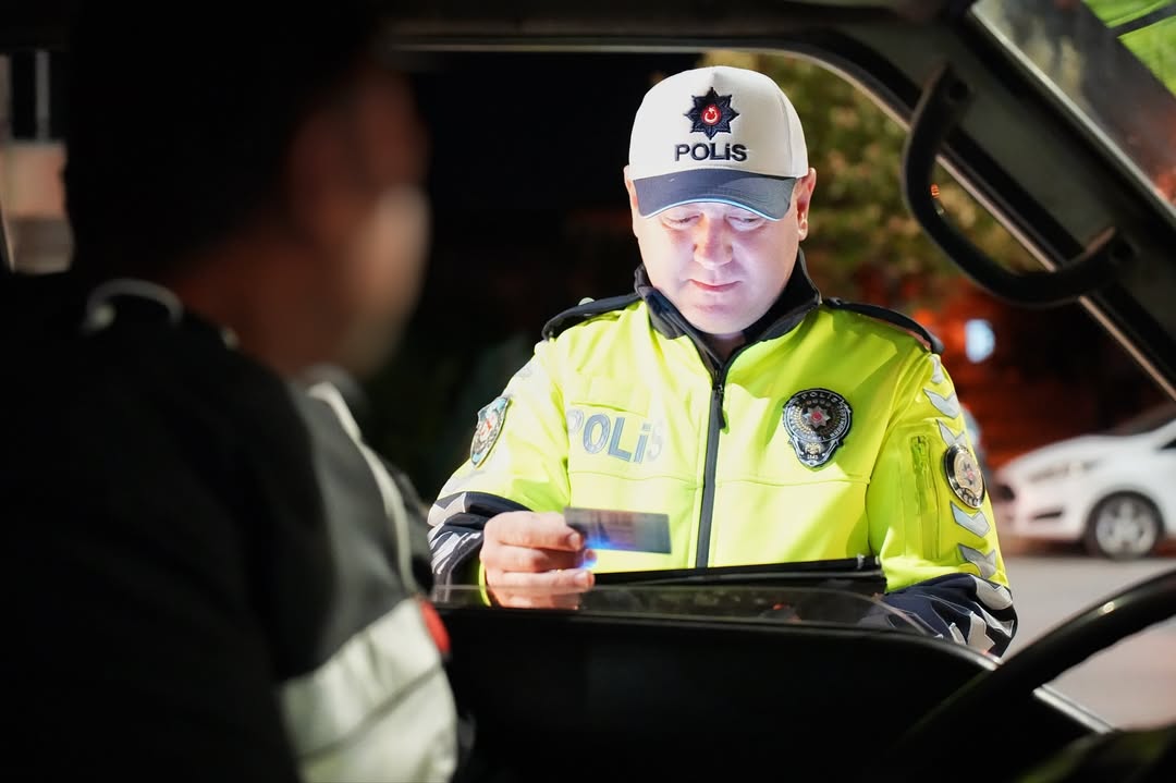 🚔 Park, Bahçe Ve Mesi̇re Alanlar Uygulamasi 🚔🗓️ 19.09.2025 Günü 21.15 – 00.00 Saatleri Arasınd