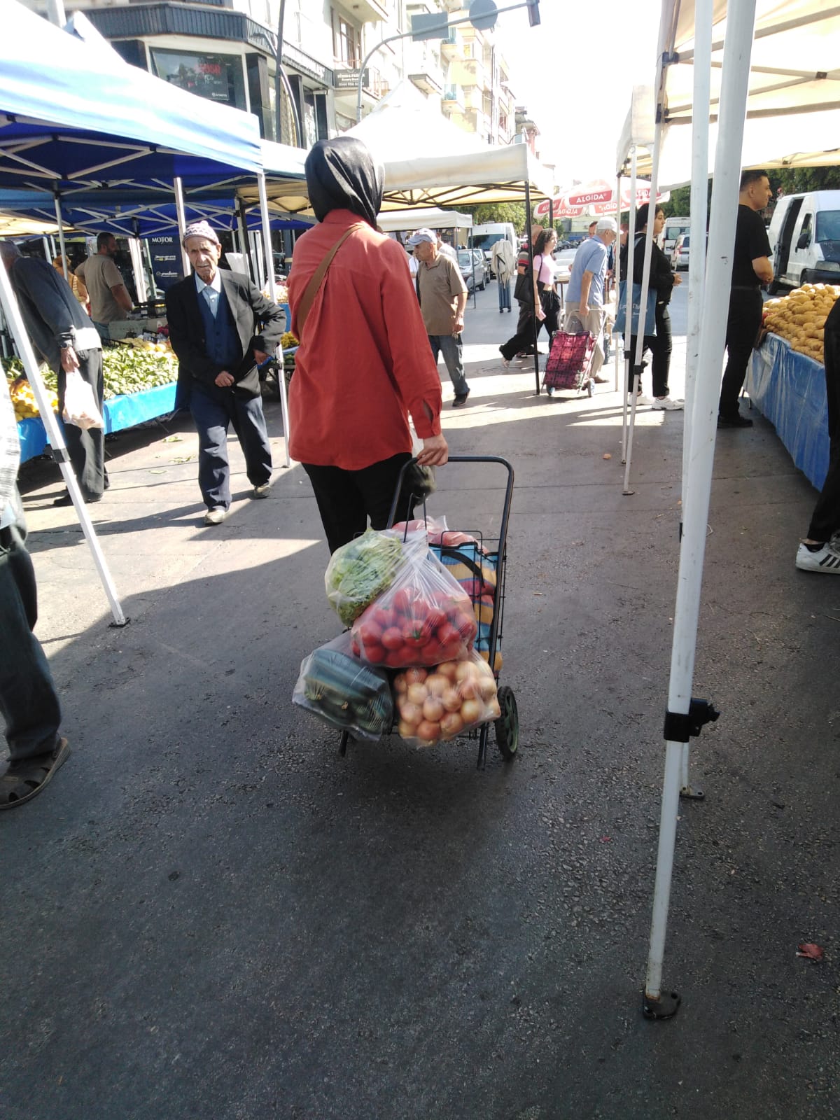 Salı Pazarı Genel1