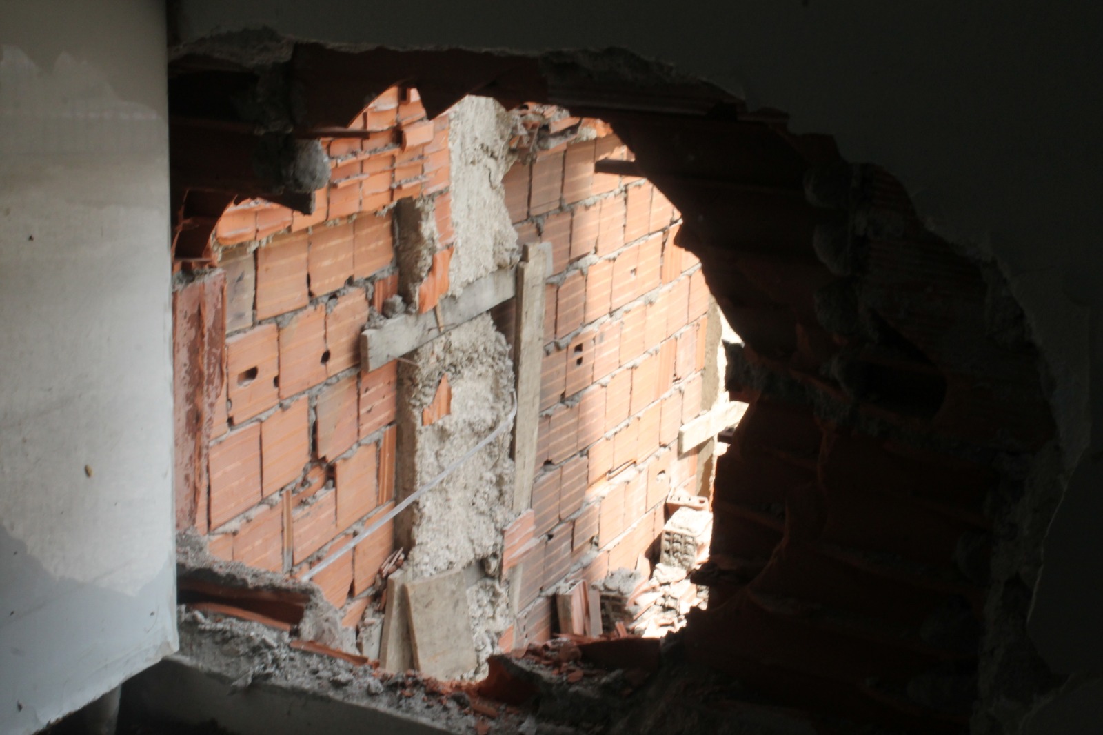 Yikim Sirasinda Tali̇hsi̇z Olay (3)