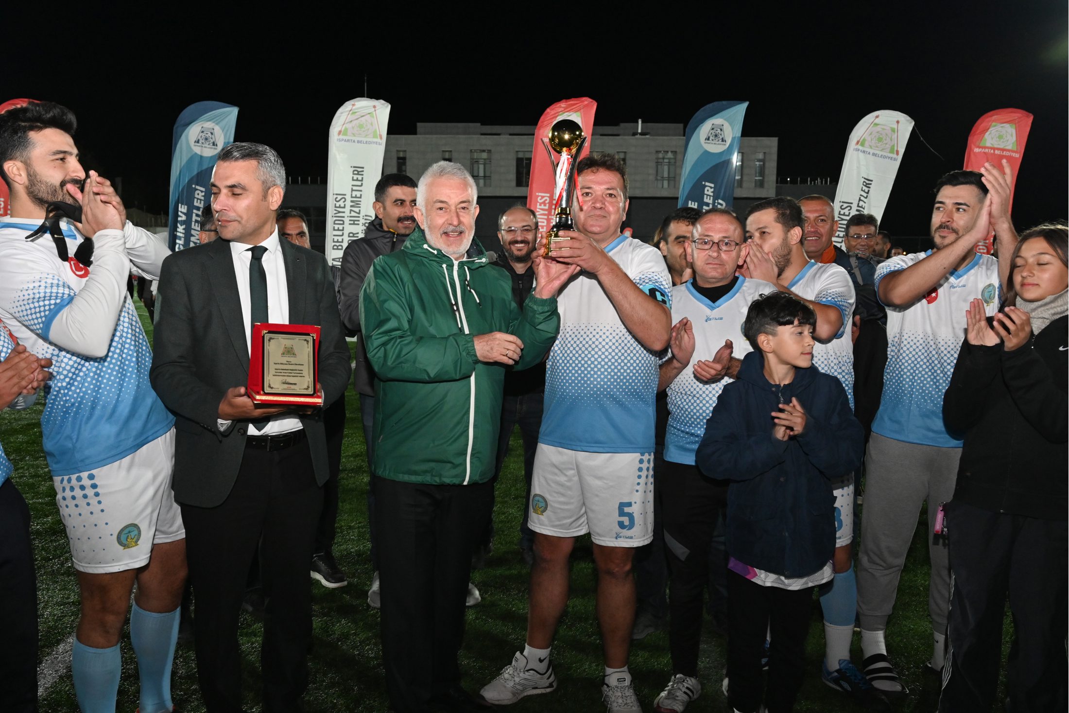 07 10 2025 Belediye Kurumlararasi Futbol Turnuvasi Final Odul Toreni (18)