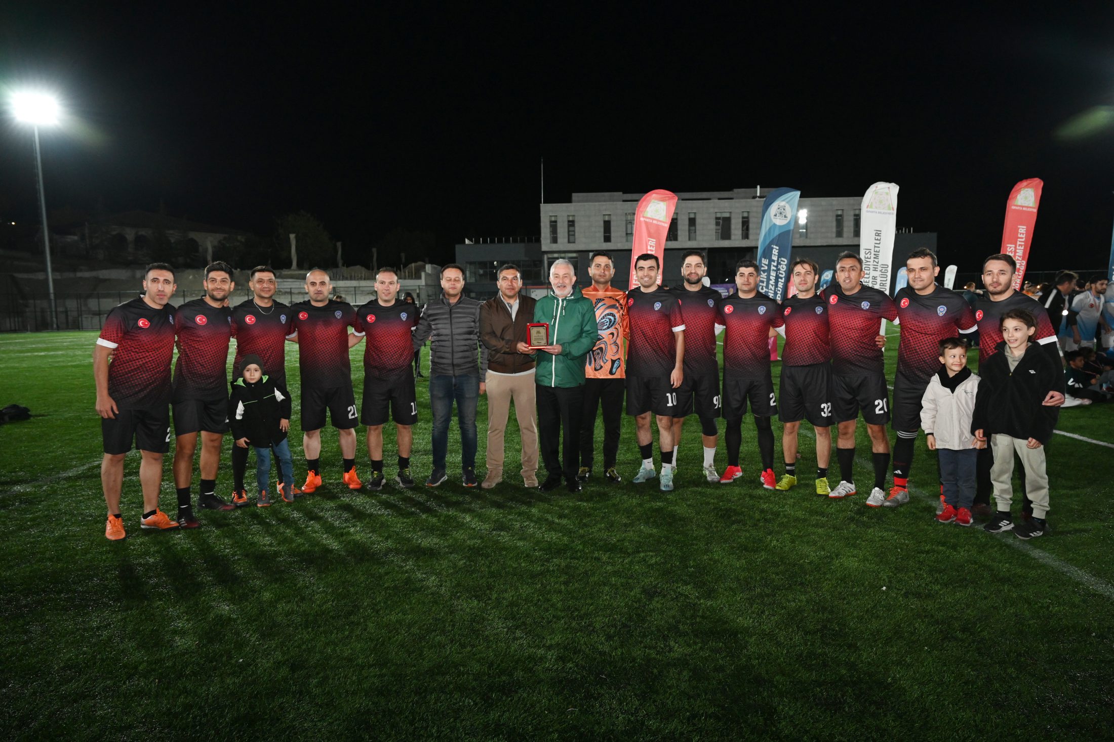 07 10 2025 Belediye Kurumlararasi Futbol Turnuvasi Final Odul Toreni (28)