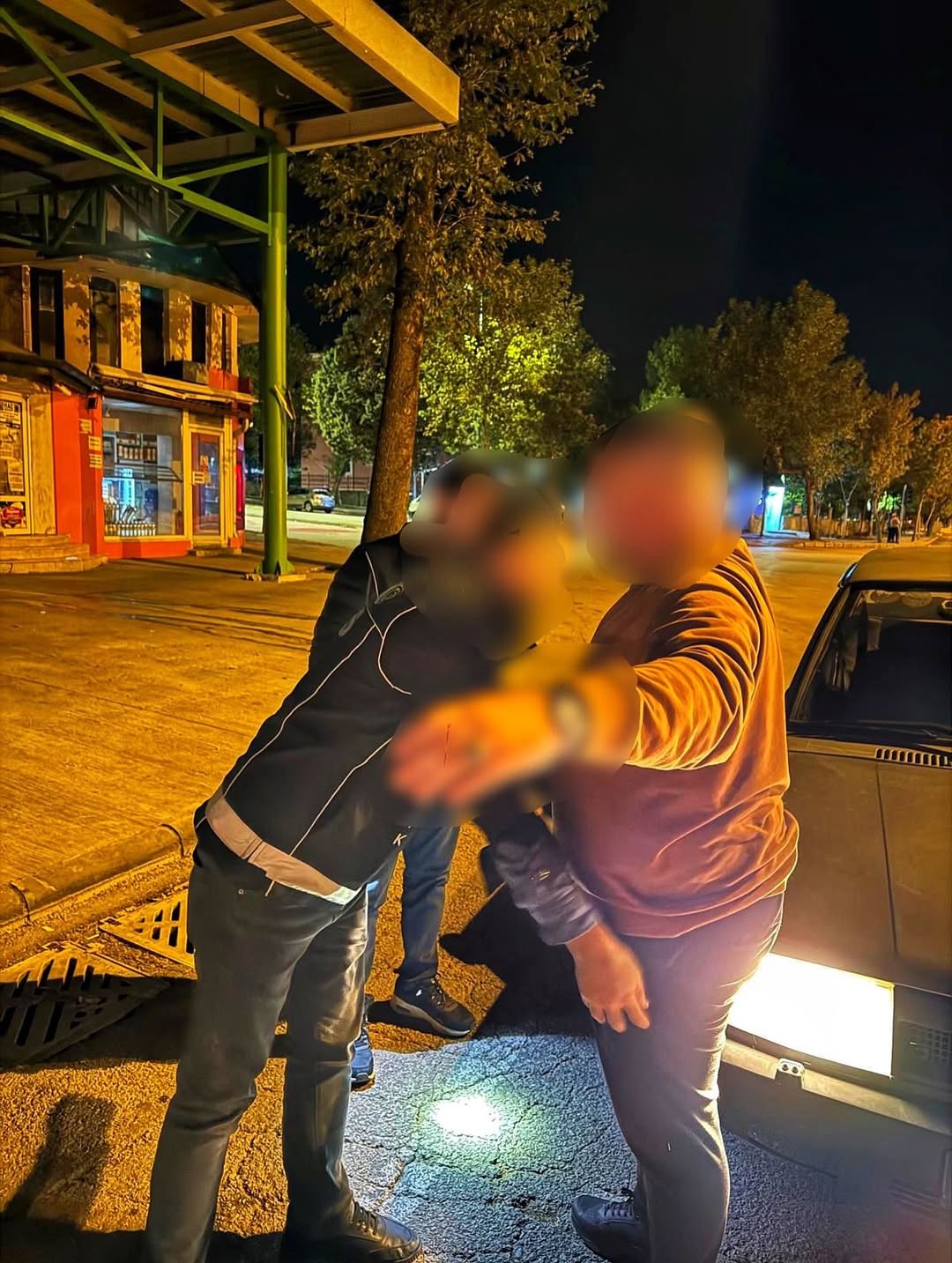 🚨 10.10.2025 Günü Saat 23.00 00.00 Arasında, Halıkent Mahallesi Kapalı Pazar Çevresinde Narkoal (1)