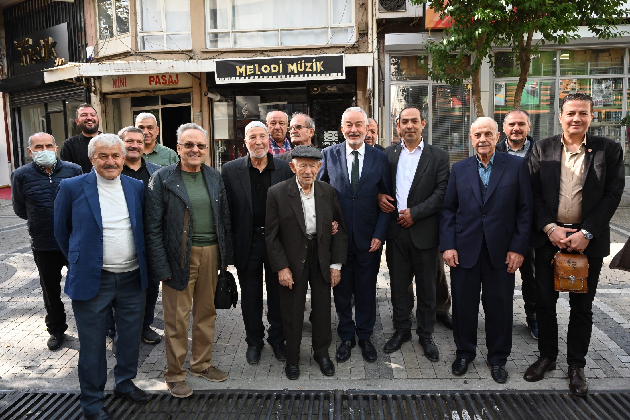 29 10 2025 Baskan Kultur Sitesi Esnaf Bulusmasi (2)