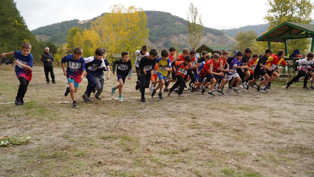 🇹🇷 29 Ekim Cumhuriyet Kupası Koşusu Tamamlandı! 🏃 ♂️🏃 ♀️Cumhuriyet Coşkusuyla Düzenlenen Koş (1)