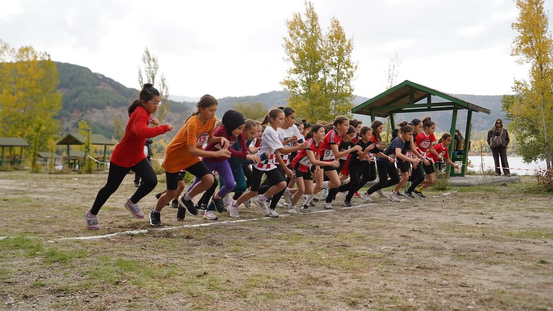 🇹🇷 29 Ekim Cumhuriyet Kupası Koşusu Tamamlandı! 🏃 ♂️🏃 ♀️Cumhuriyet Coşkusuyla Düzenlenen Koş