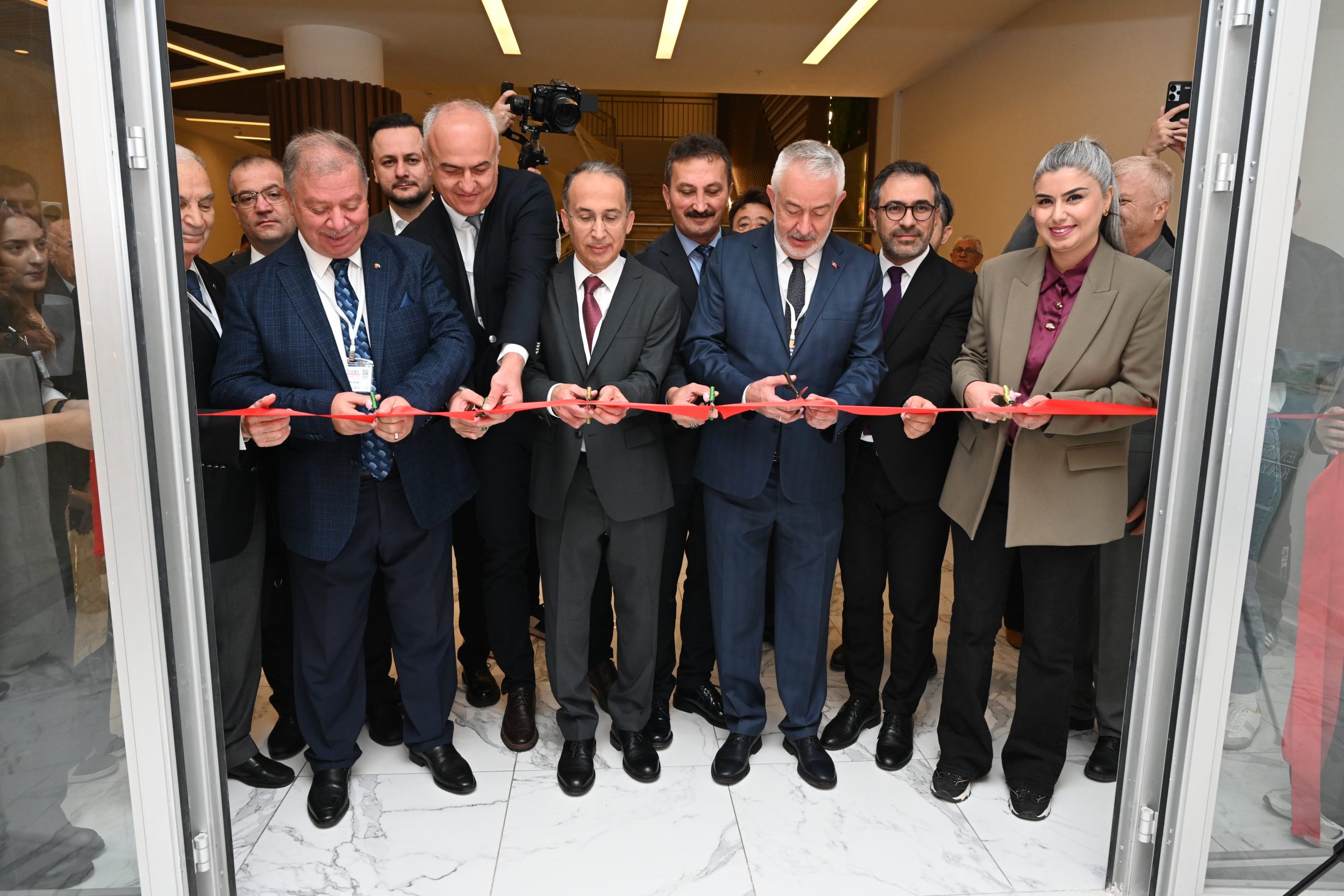 30 10 2025 Baskan İspartanin Dunu Bugunu Yarini Sempozyumu (3)