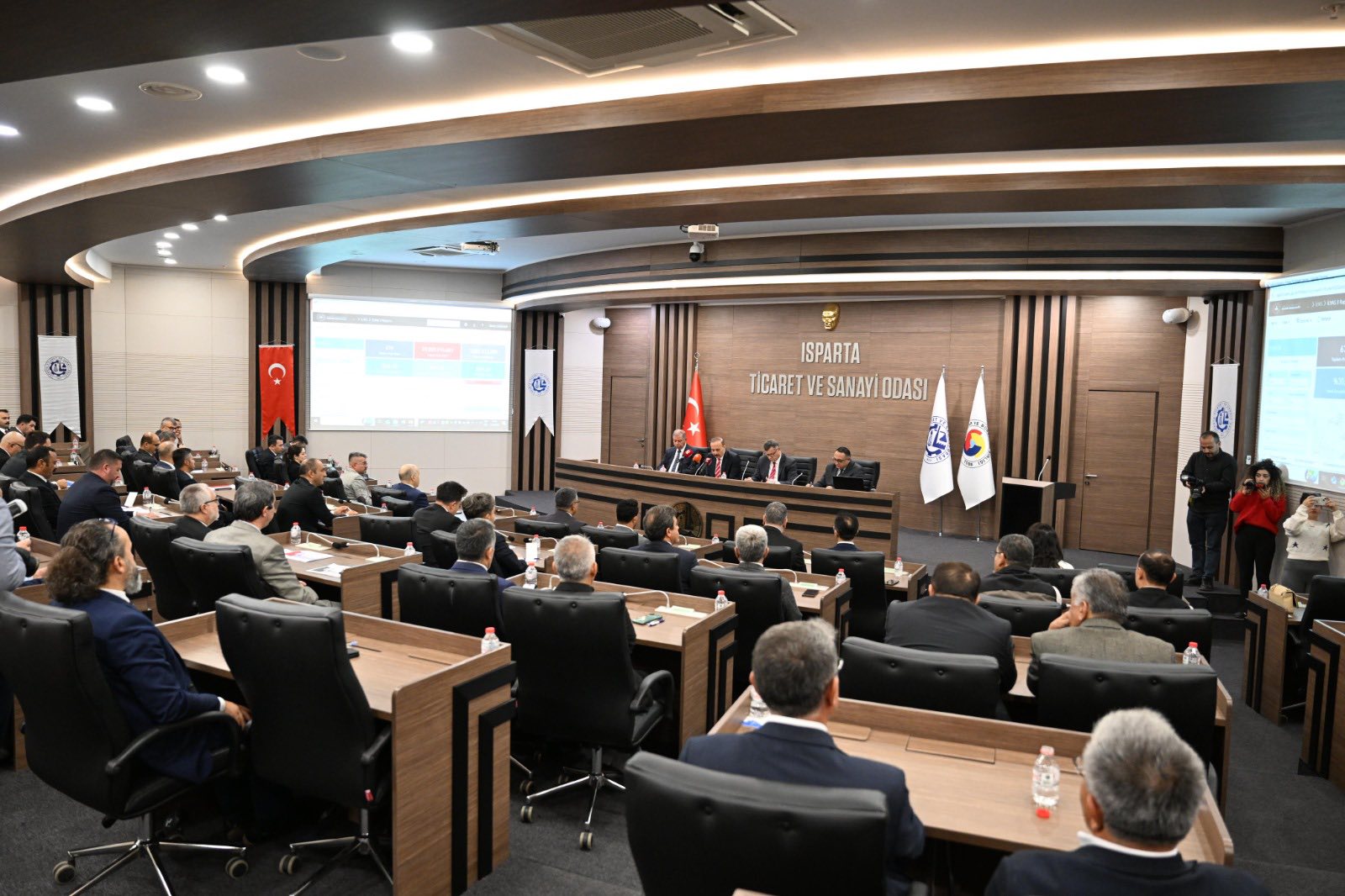 557815201 1347145680197663 4991376905393558857 N