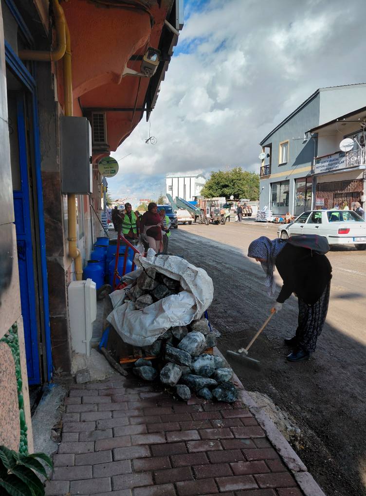 558888353 1333950171763557 3854472020759632631 N