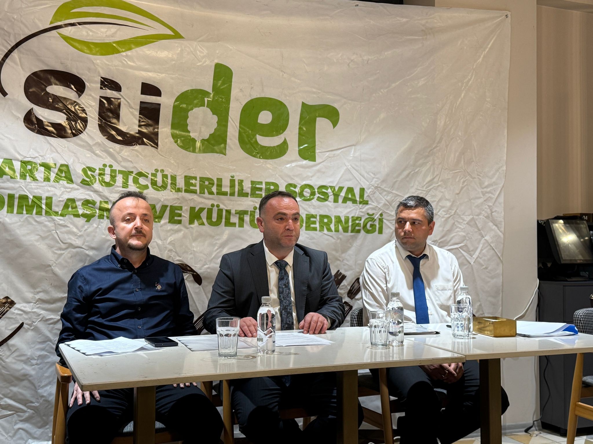 571215111 10163454474668288 7165223225815069803 N