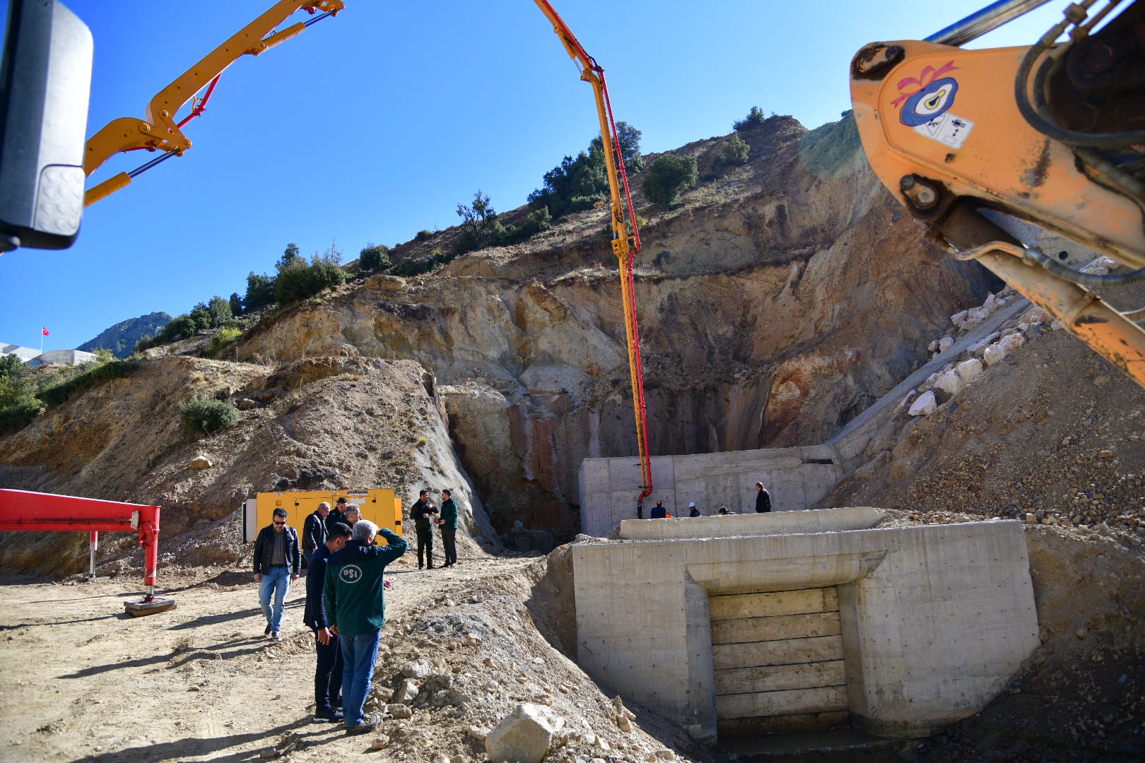 573004649 1293907022773516 8283087453115548172 N