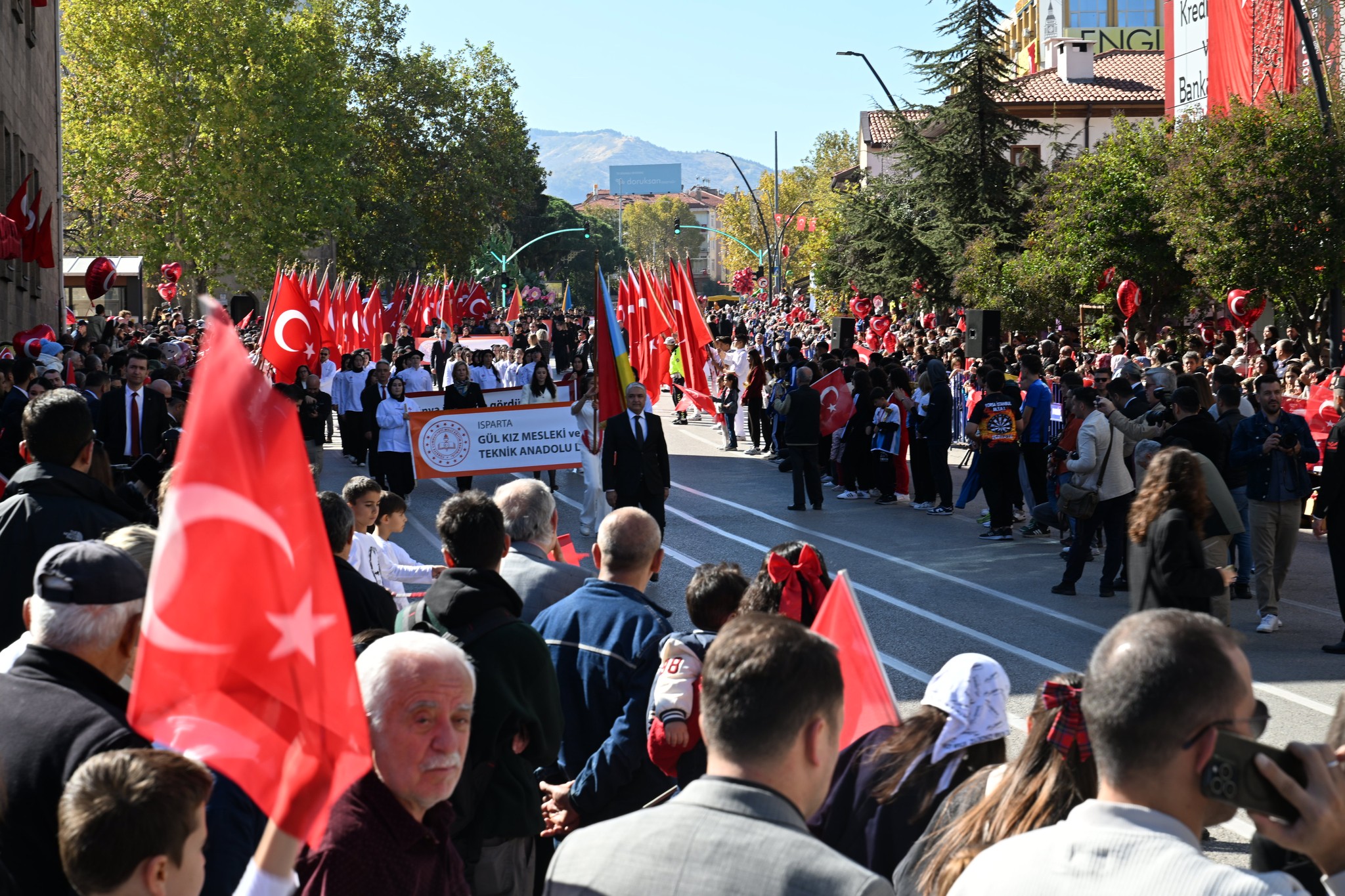 573054355 1366298428282388 3453213499408528399 N