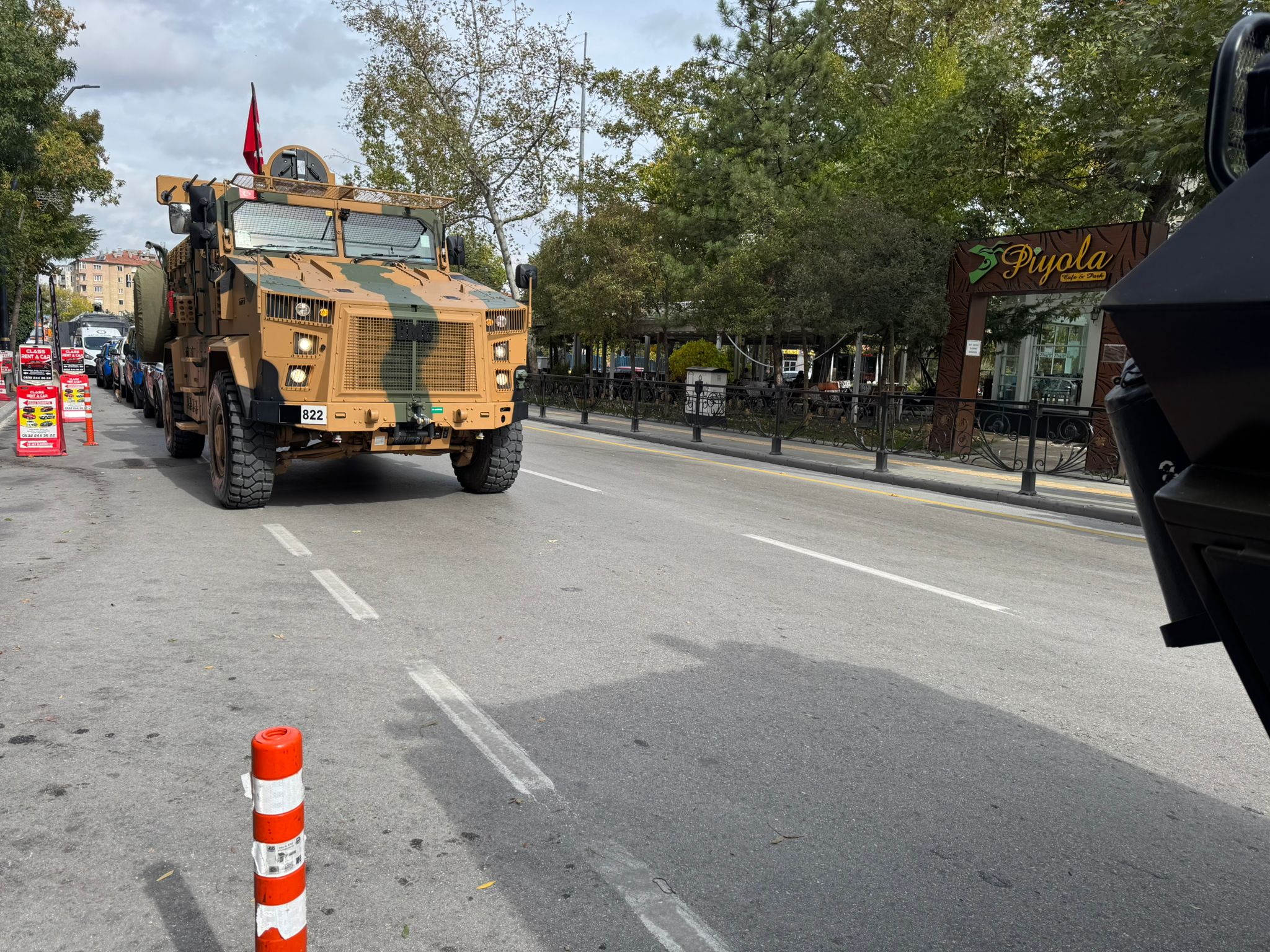 90A1E551 E902 45A0 8E71 570C78429569