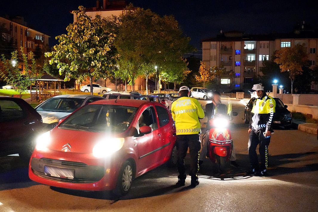 🚔 Abarti Egzoz – Motosi̇klet – Modi̇fi̇ye Araç Uygulamasi 🏍📅 02.10.2025 Günü 21.00 – 00.00 Saatl (1)