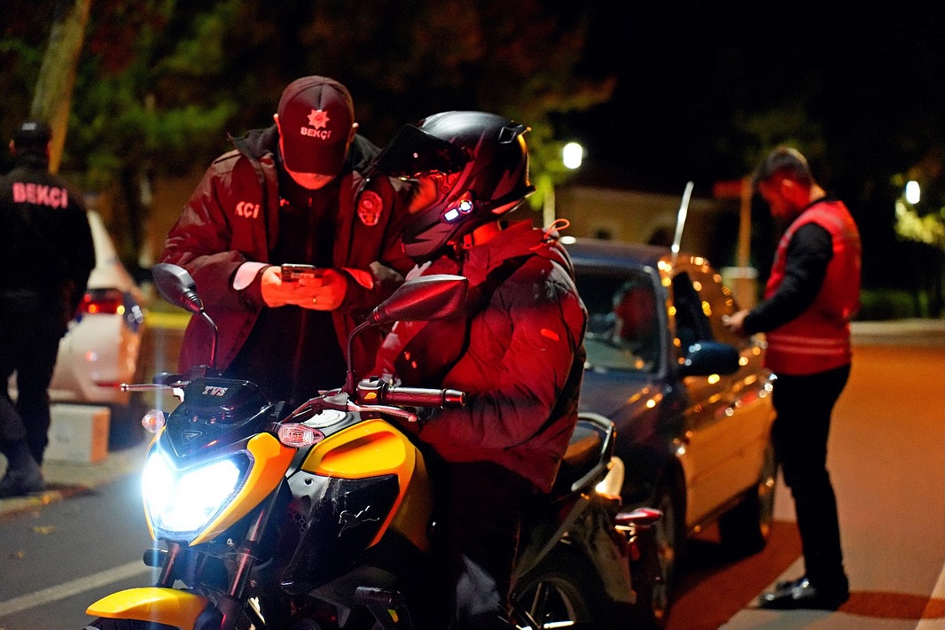 🚔 Abarti Egzoz – Motosi̇klet – Modi̇fi̇ye Araç Uygulamasi 🏍📅 04.10.2025 Günü 21.00 – 00.00 Saatl (2)